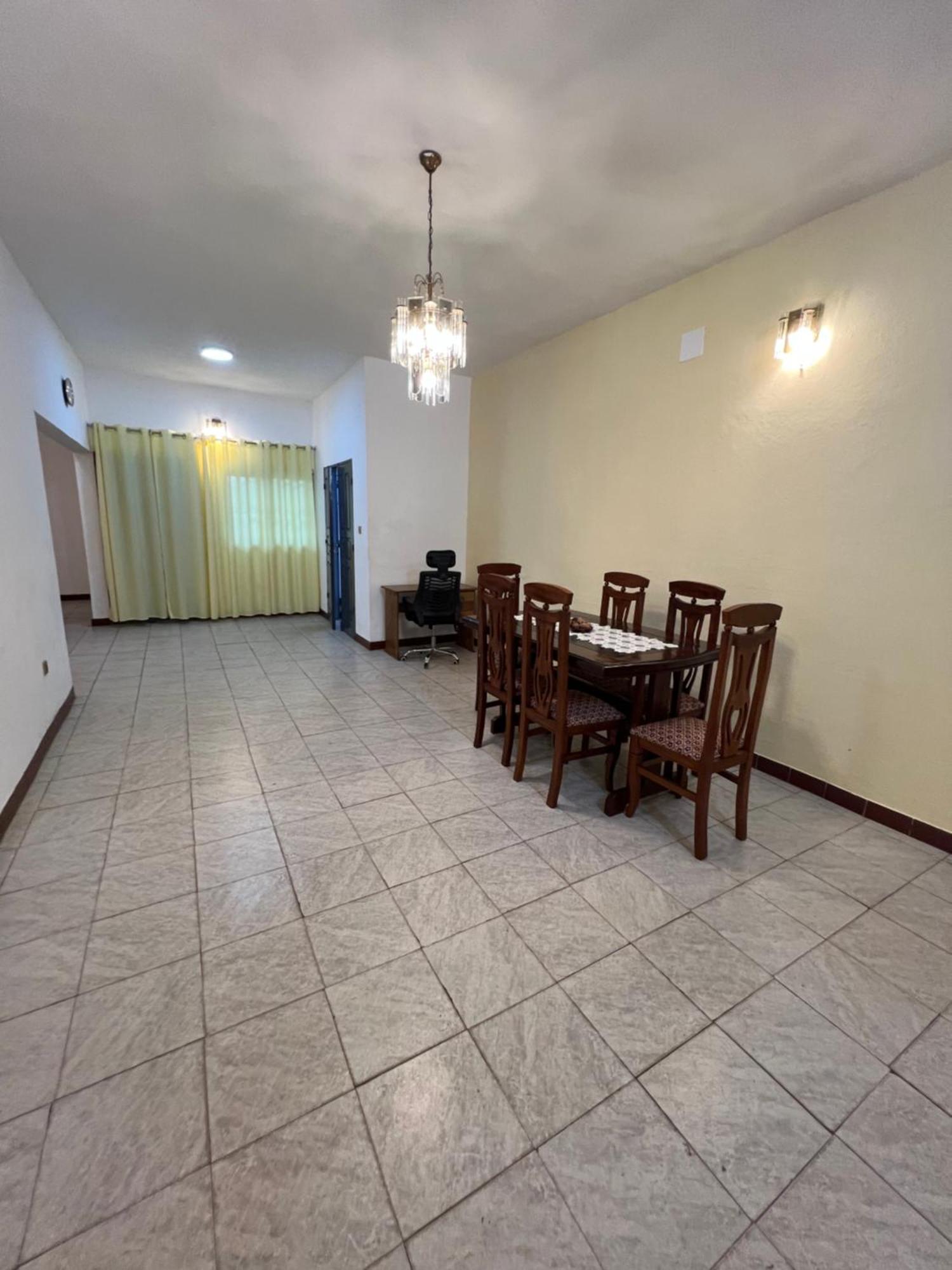 Ma Cabane Yaounde Exterior photo